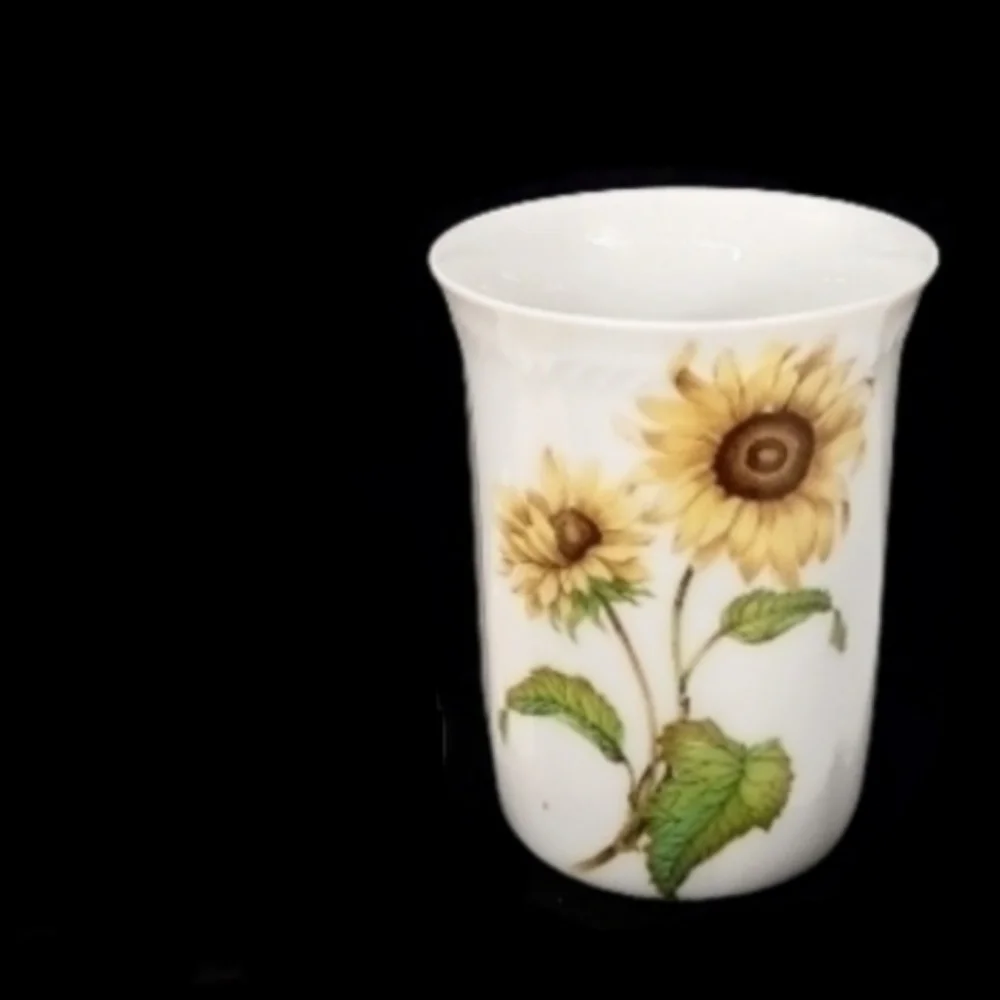Vintage (1950's?) Wall Toothbrush/ soap & cup Royal porzellan Barvaria KPM